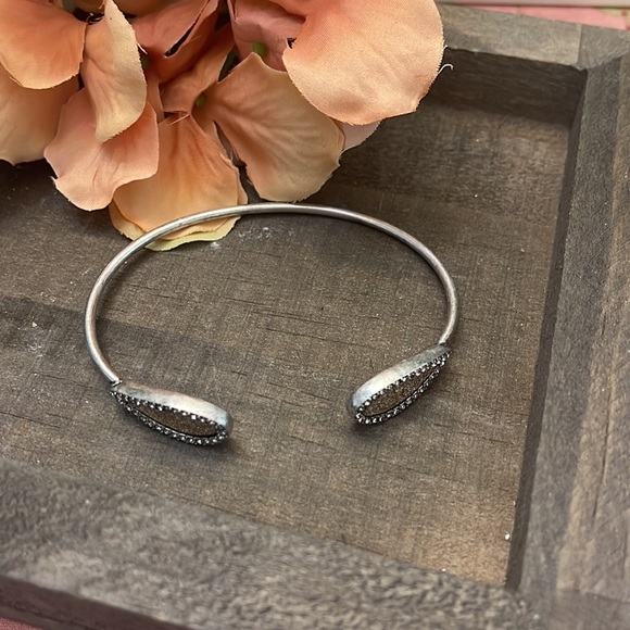 JBloom Bracelet with Rhinestones - Picture 3 of 4